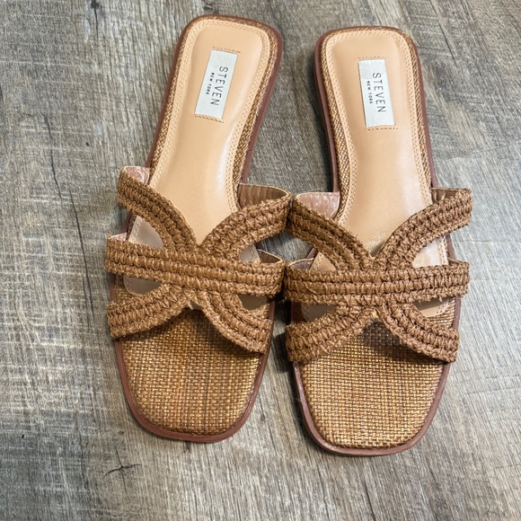 Women's sandals - Picture 1 of 2